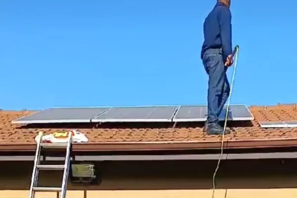 Window & Solar Cleaning Services 2